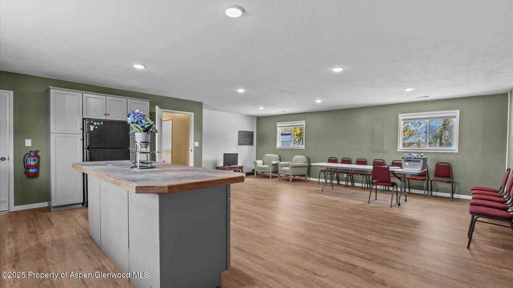 19 of 28 - 412 32 Road, Clifton, CO