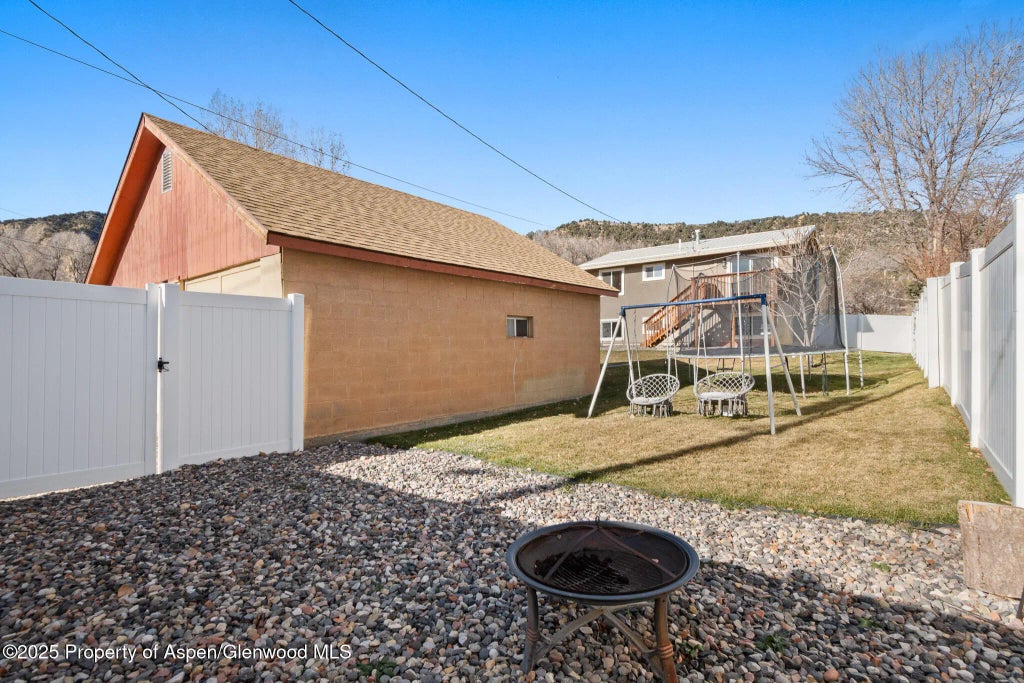 24 of 33 - 864 Hill Street, Meeker, CO