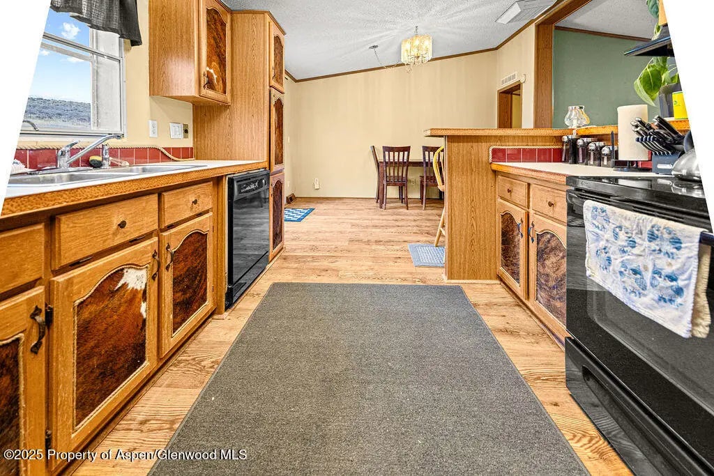 11 of 41 - 110 Ponderosa Pass, Craig, CO