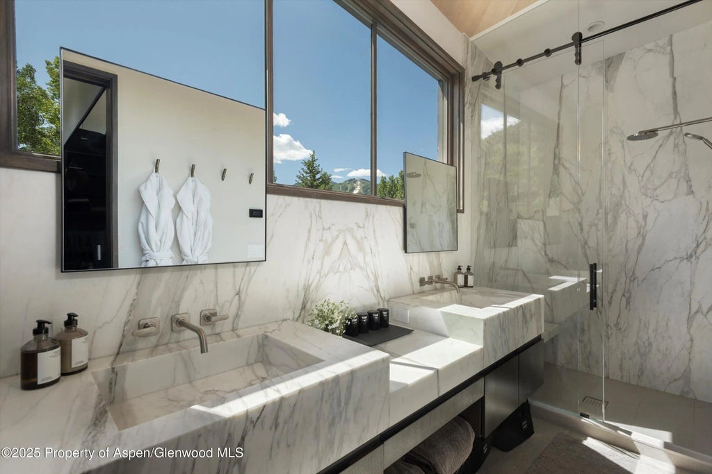 28 of 50 - 62 Bennett Court, Aspen, CO