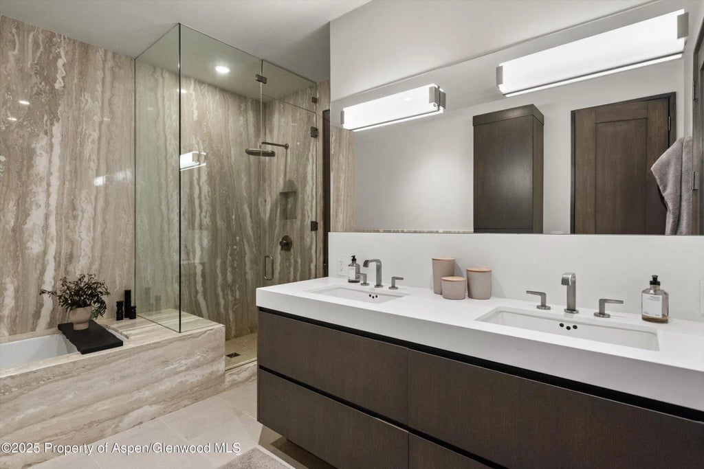 39 of 50 - 62 Bennett Court, Aspen, CO