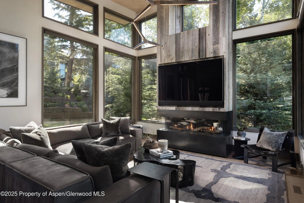 9 of 50 - 62 Bennett Court, Aspen, CO