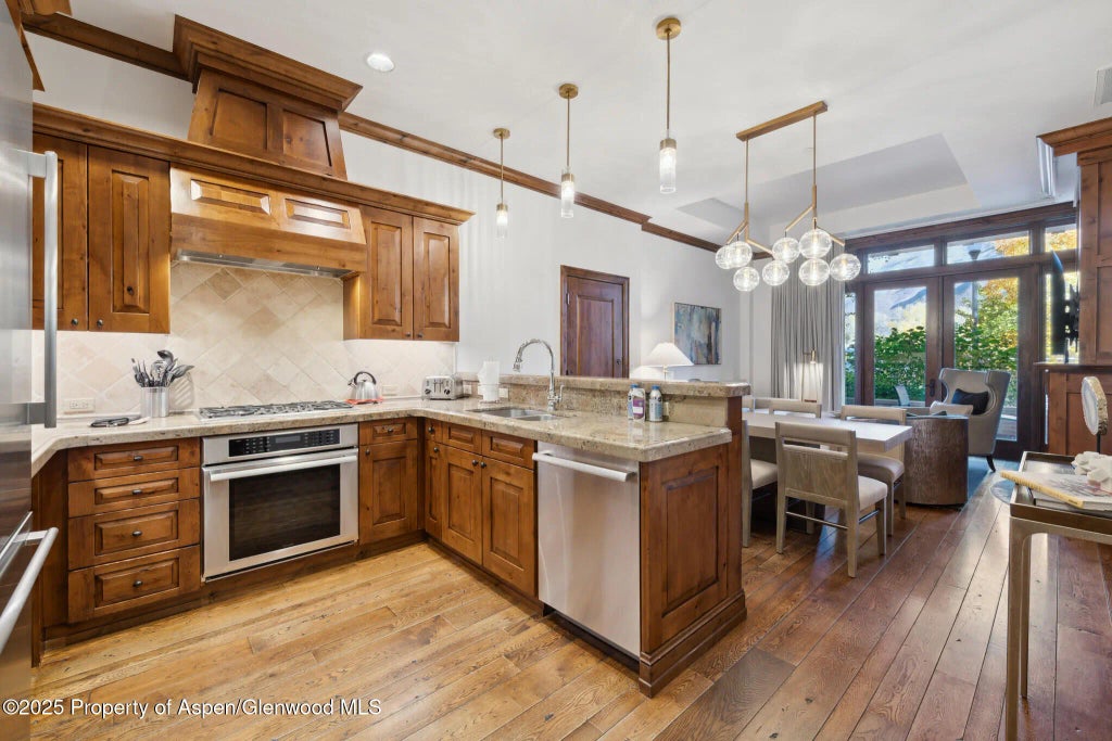 6 of 31 - 415 E Dean St., Unit 2, Week 31, Aspen, CO