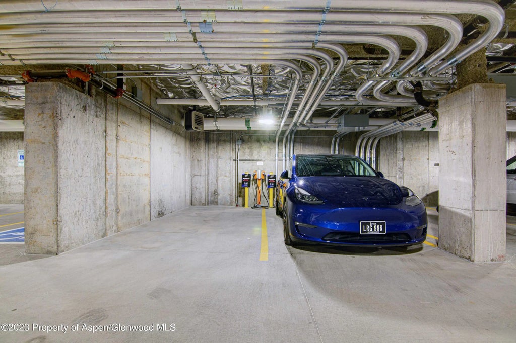 39 of 46 - 119 Wood Road 107, Snowmass Village, CO