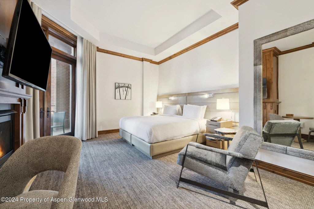 15 of 31 - 415 E Dean St., Unit 3 Week 11, Aspen, CO