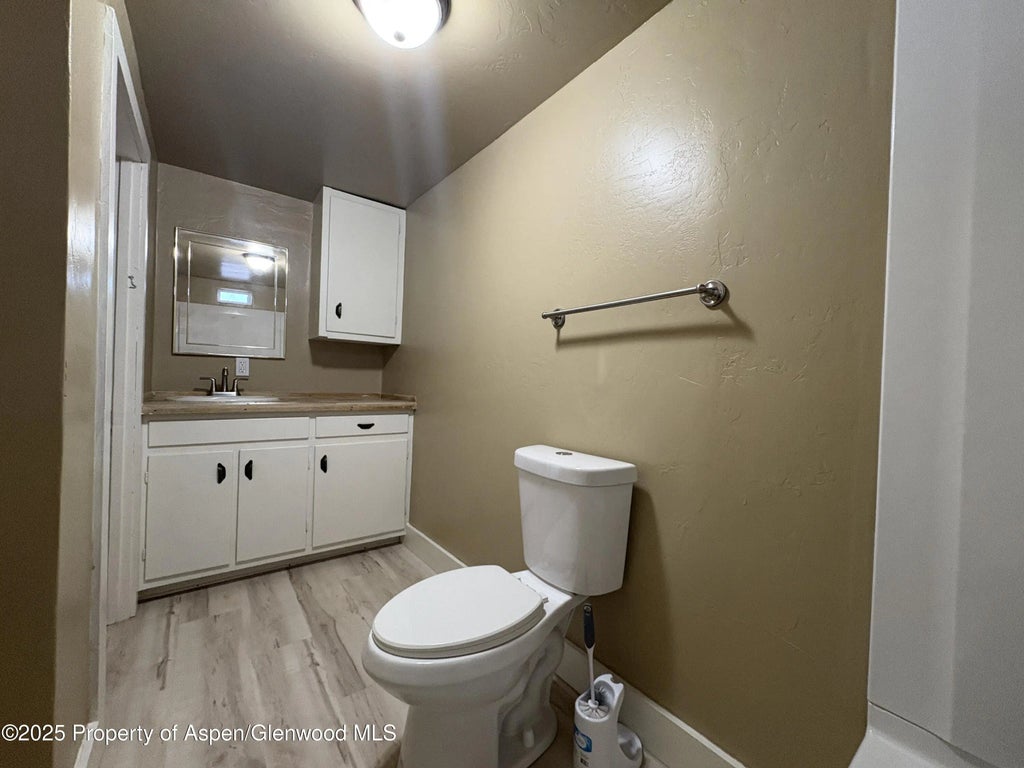 25 of 48 - 245 County Road 338, Parachute, CO