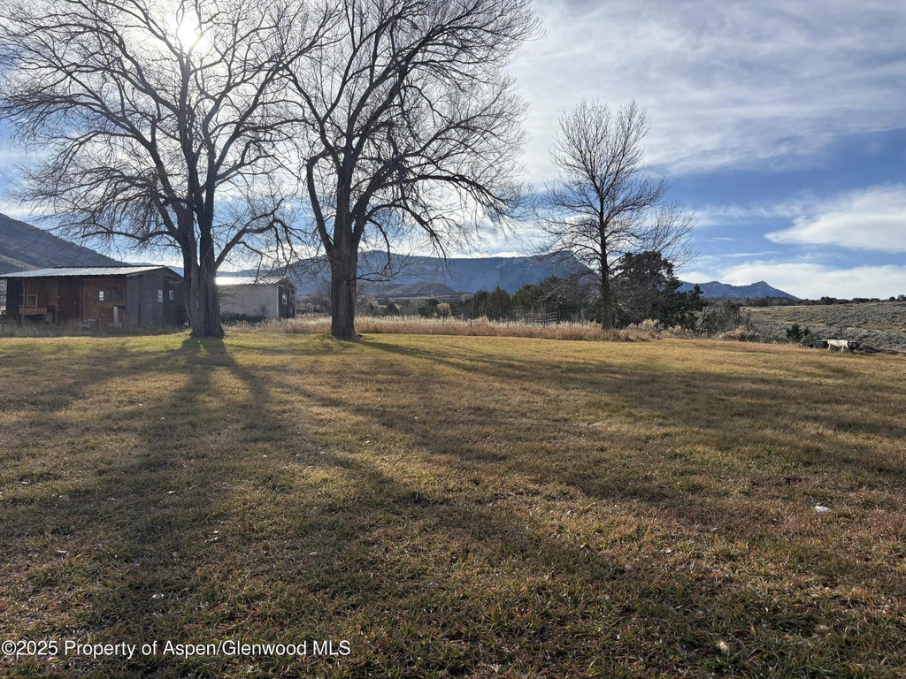31 of 48 - 245 County Road 338, Parachute, CO