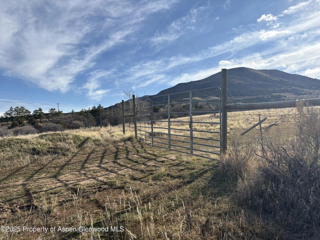 38 of 48 - 245 County Road 338, Parachute, CO