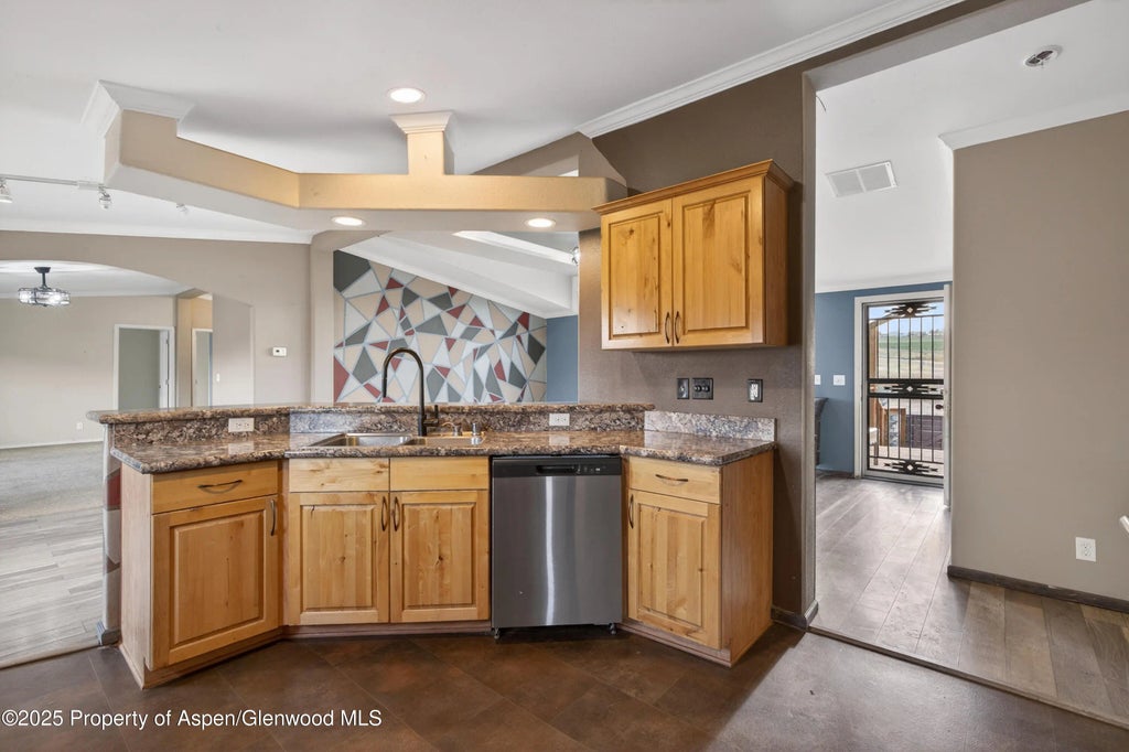 6 of 46 - 3747 301 County Road, Parachute, CO