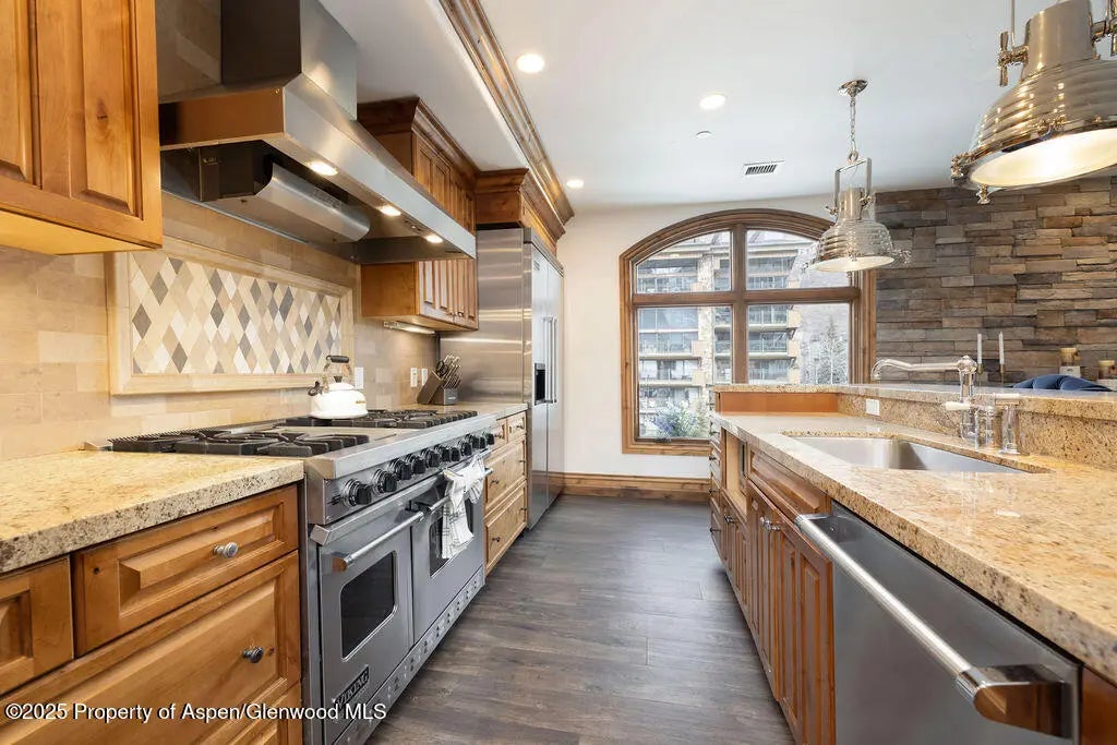 6 of 26 - 675 Lionshead Pl 642, Vail, CO