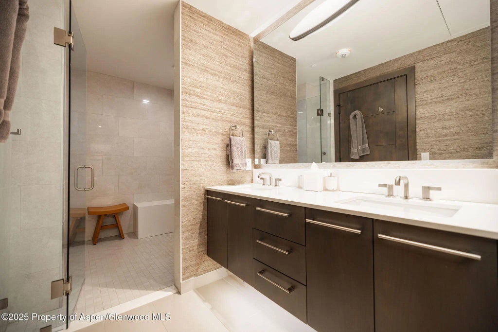 11 of 17 - 430 S Frontage Road Ru-205, Vail, CO