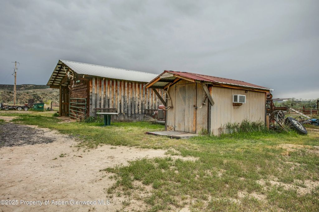 11 of 27 - 1951 I-70 Frontage Road, De Beque, CO