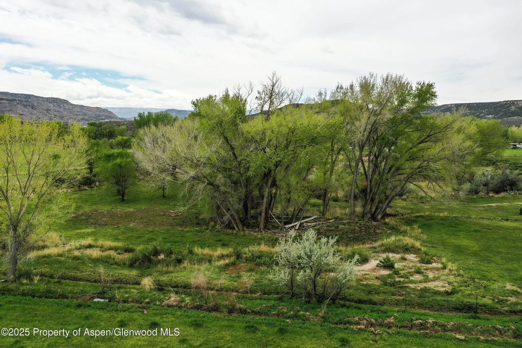 5 of 27 - 1951 I-70 Frontage Road, De Beque, CO