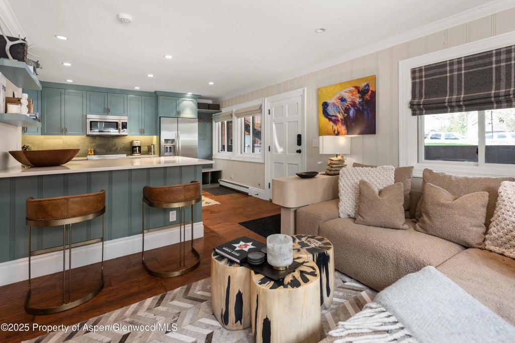 6 of 15 - 835 E Hyman Avenue Unit D, Aspen, CO