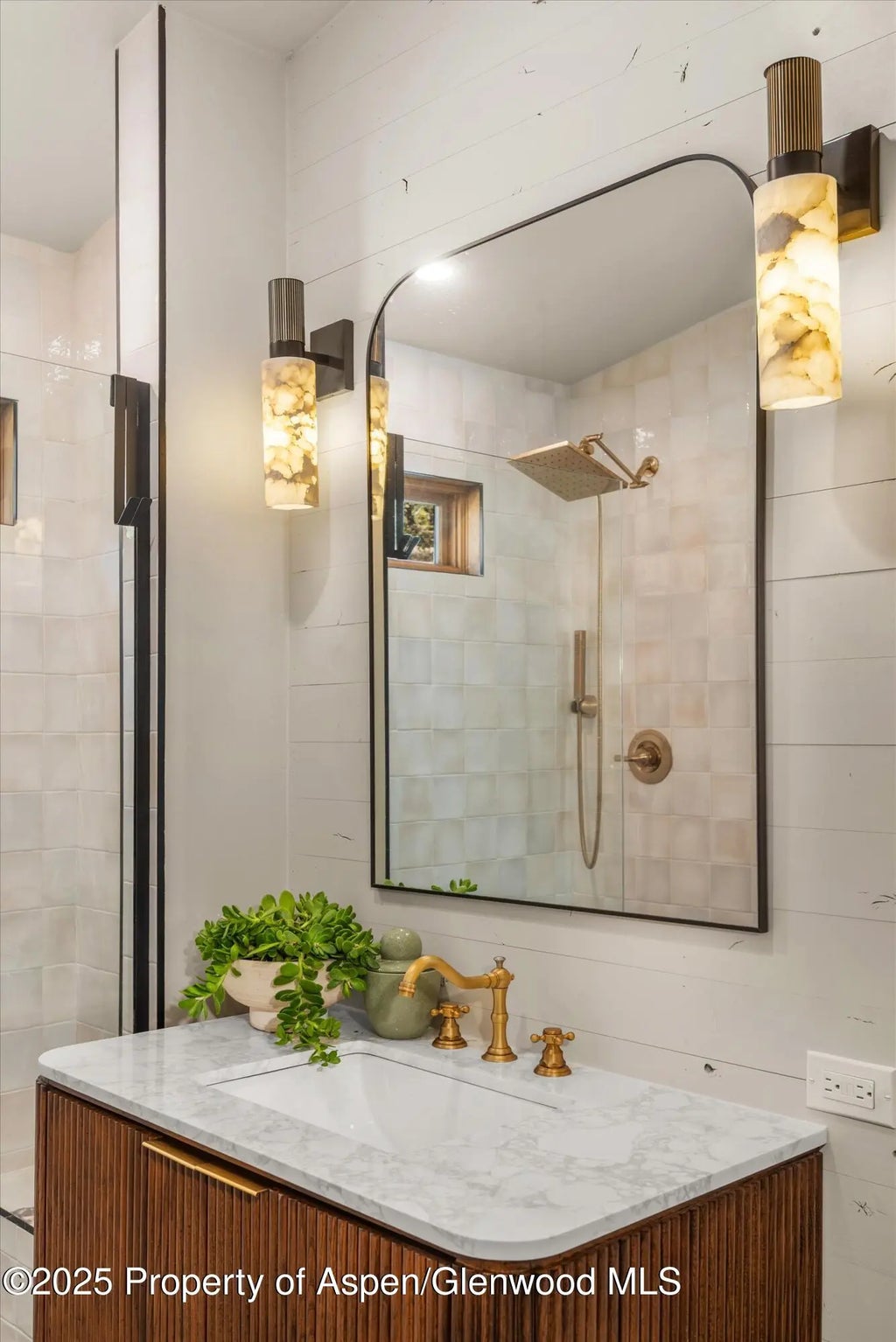 27 of 42 - 125 Co Rd 127, Glenwood Springs, CO