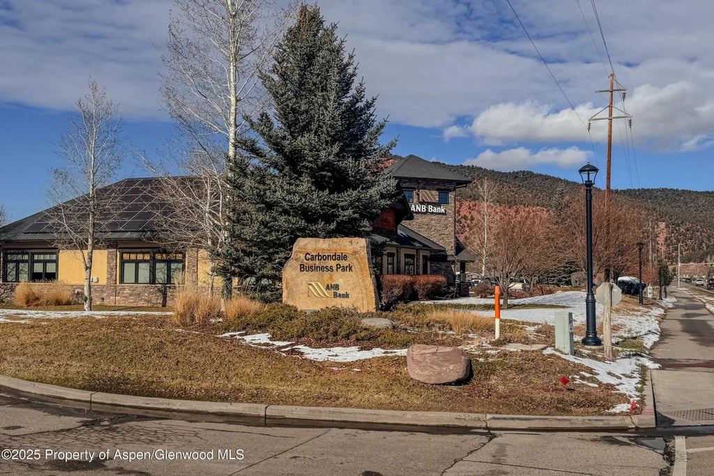 8 of 13 - 409 Dolores Way, Carbondale, CO