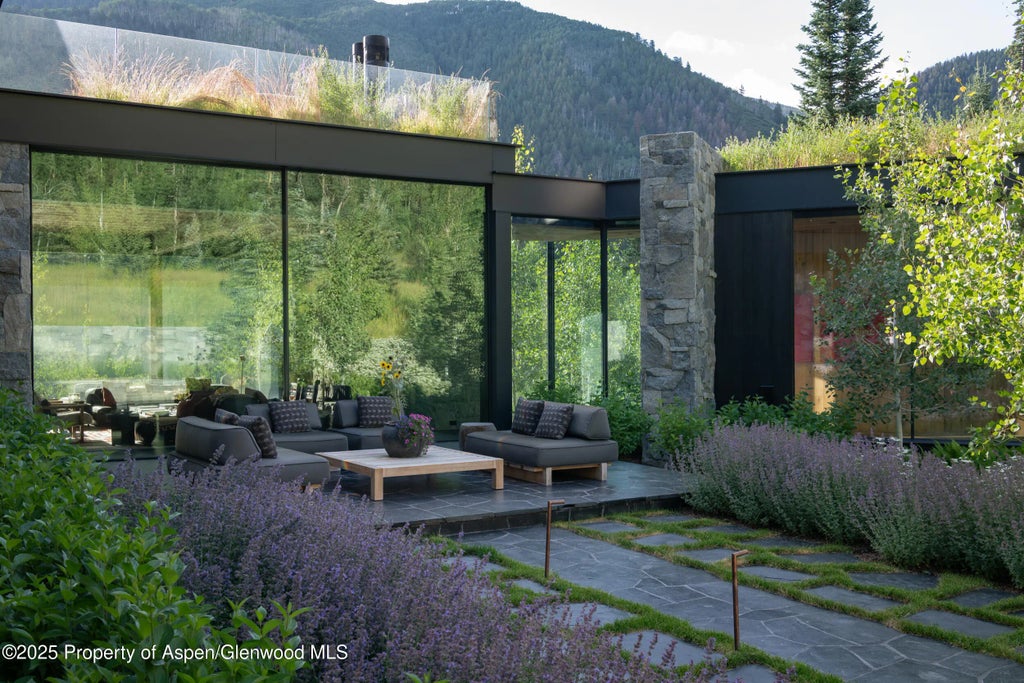 26 of 35 - 724 N Hayden Road, Aspen, CO