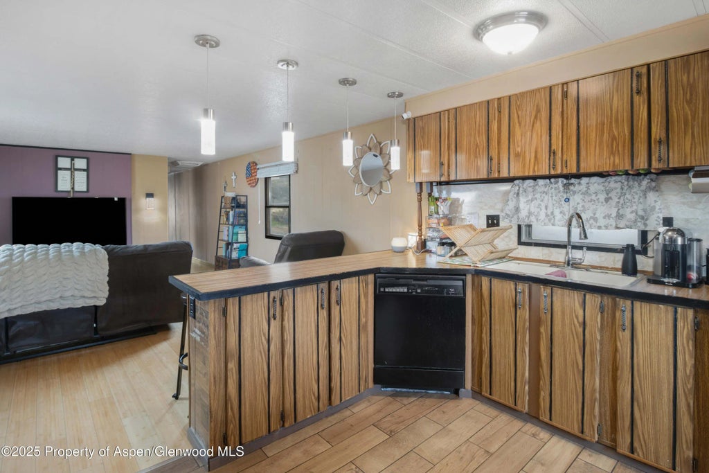 6 of 14 - 200 W 20th Street A21, Rifle, CO