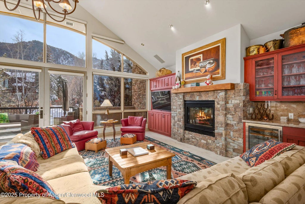 4 of 78 - 990 E Hopkins Avenue, Aspen, CO