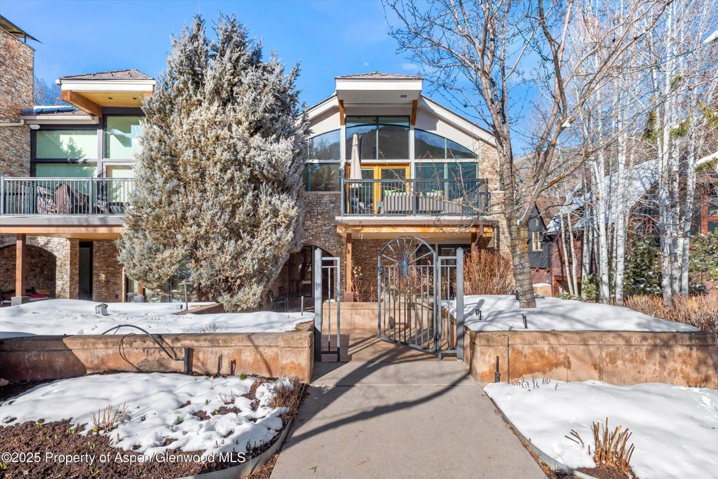 73 of 78 - 990 E Hopkins Avenue, Aspen, CO