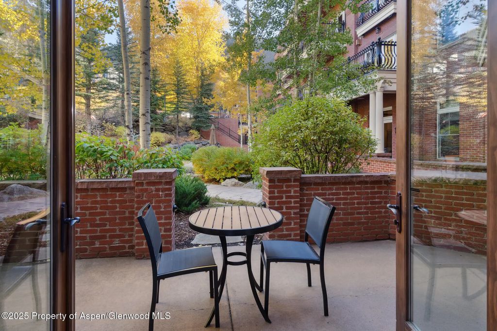 20 of 30 - 415 E Dean St, Unit 4, Weeks 5 & 6, Aspen, CO