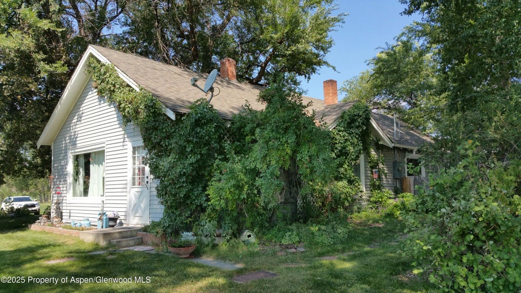 1 of 51 - 4243 Peach Valley Road Road, Silt, CO