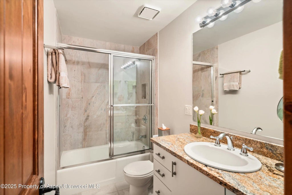 18 of 26 - 926 Waters Avenue #203, Aspen, CO