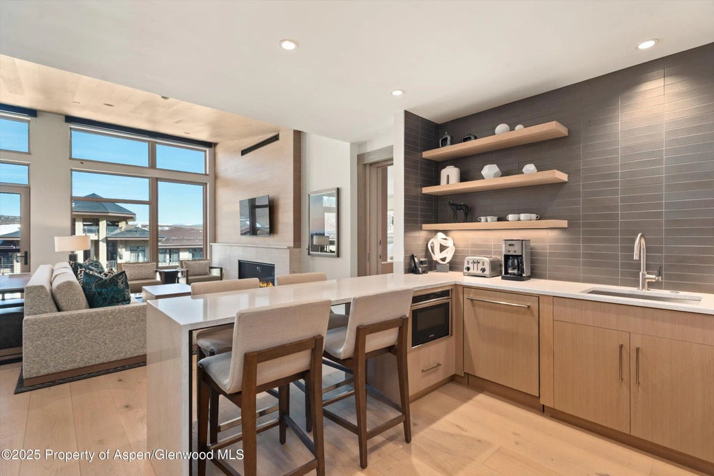 8 of 31 - 130 Wood Road 660-662, Snowmass Village, CO