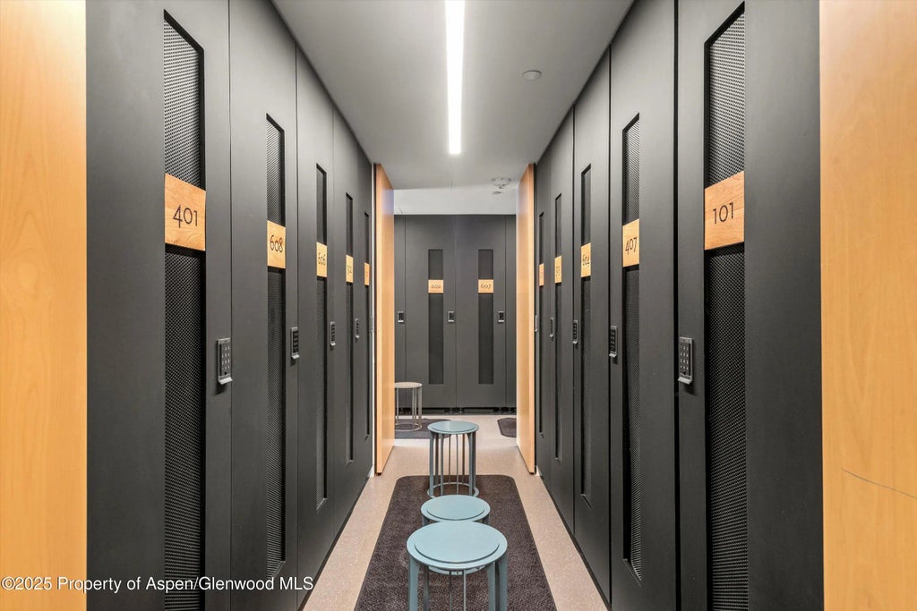 18 of 27 - 119 Wood Road 403, Snowmass Village, CO