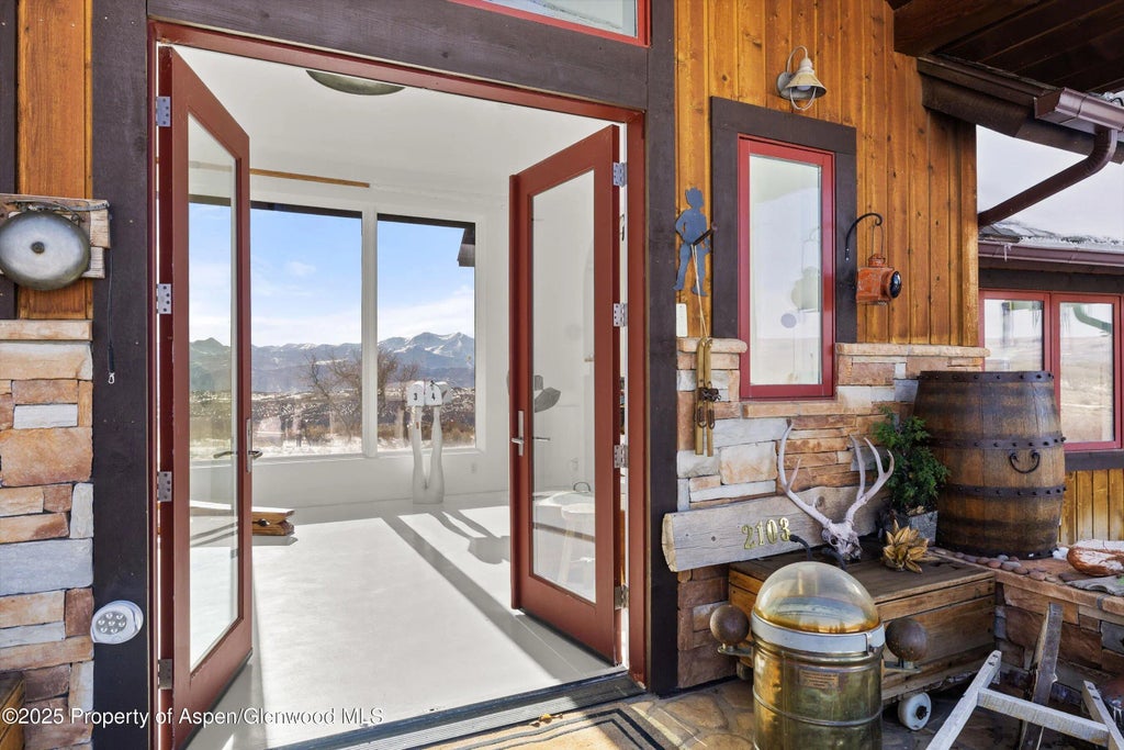 37 of 52 - 2103 Ten Peaks Mesa Road, Carbondale, CO