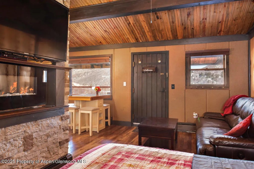 4 of 20 - 11101 County Road 117 A2, Glenwood Springs, CO