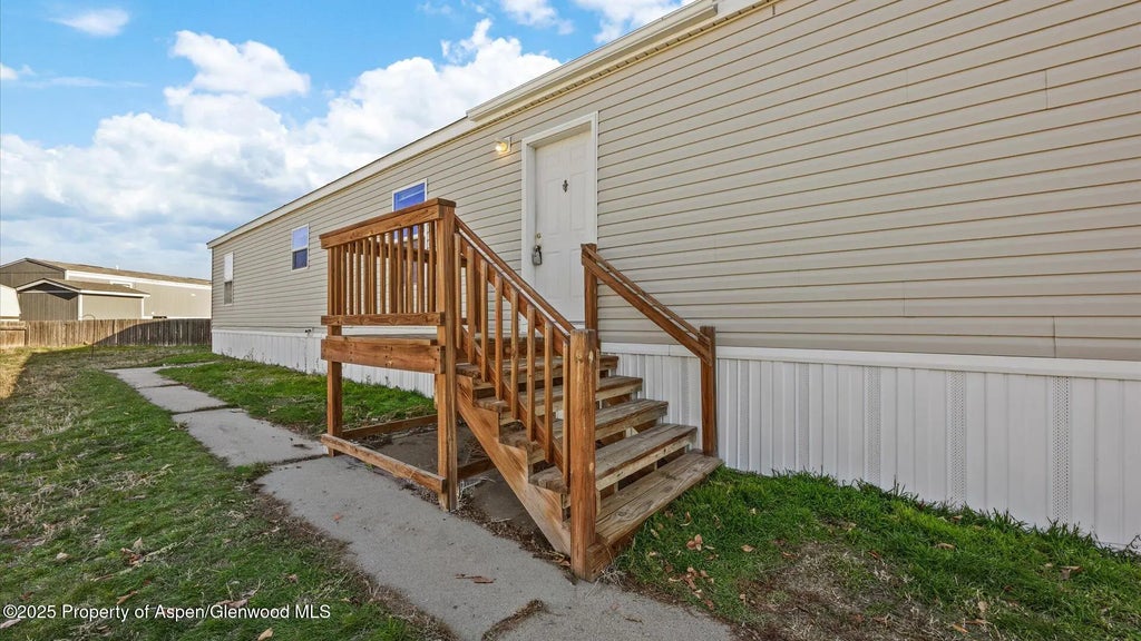 4 of 22 - 58 Logans Lane, Parachute, CO