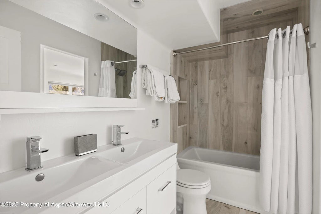 16 of 28 - 163 Castle Lane, Basalt, CO