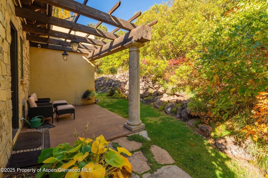 10 of 39 - 128 & 120 W Hillside Drive, Basalt, CO