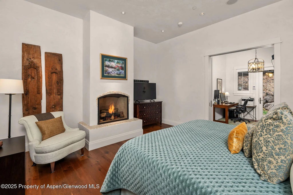 21 of 39 - 128 & 120 W Hillside Drive, Basalt, CO