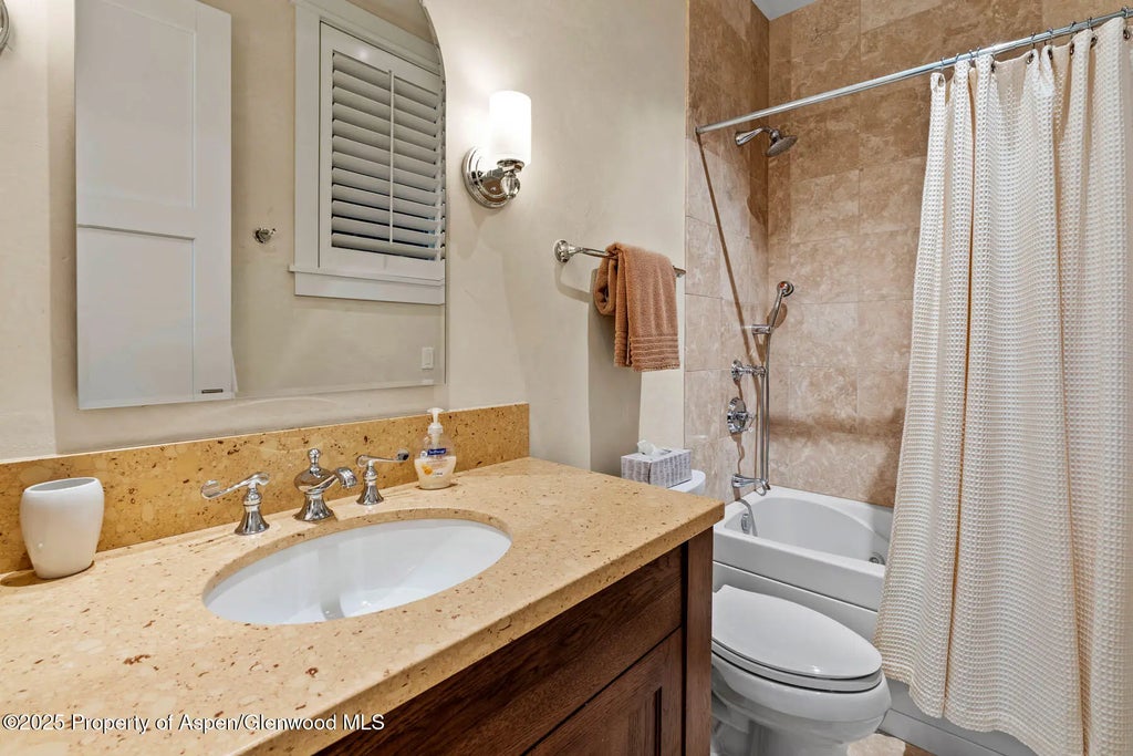 28 of 39 - 128 & 120 W Hillside Drive, Basalt, CO