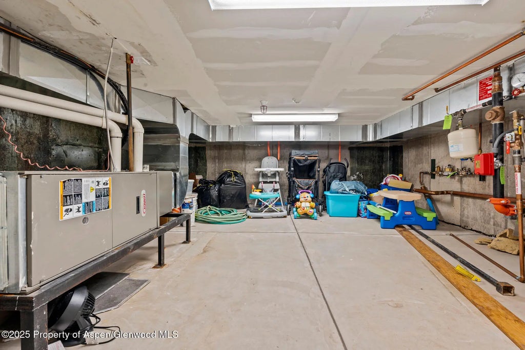 38 of 39 - 128 & 120 W Hillside Drive, Basalt, CO