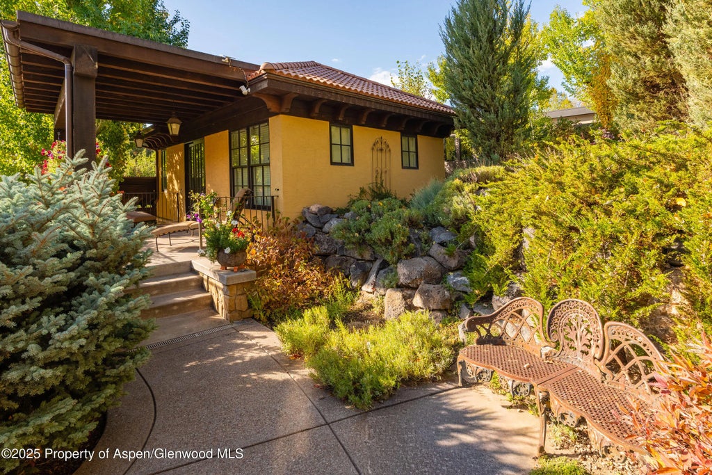 6 of 39 - 128 & 120 W Hillside Drive, Basalt, CO