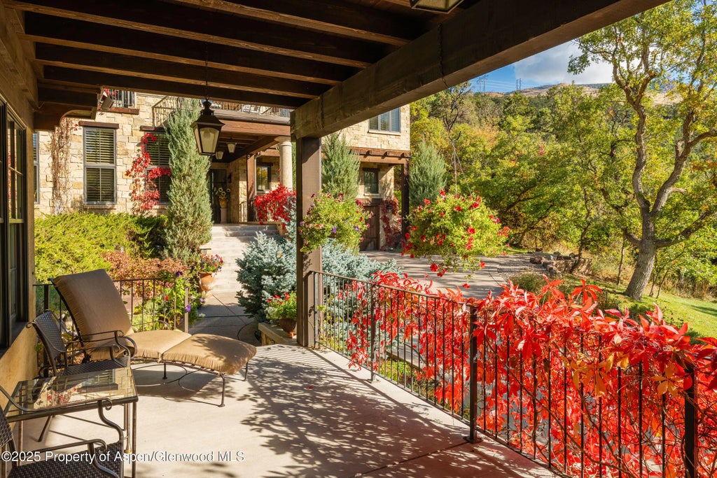 7 of 39 - 128 & 120 W Hillside Drive, Basalt, CO