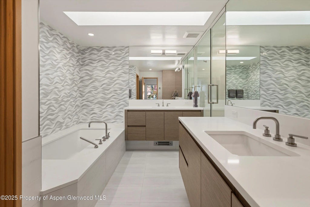 28 of 54 - 447 E Cooper Avenue 1, Aspen, CO