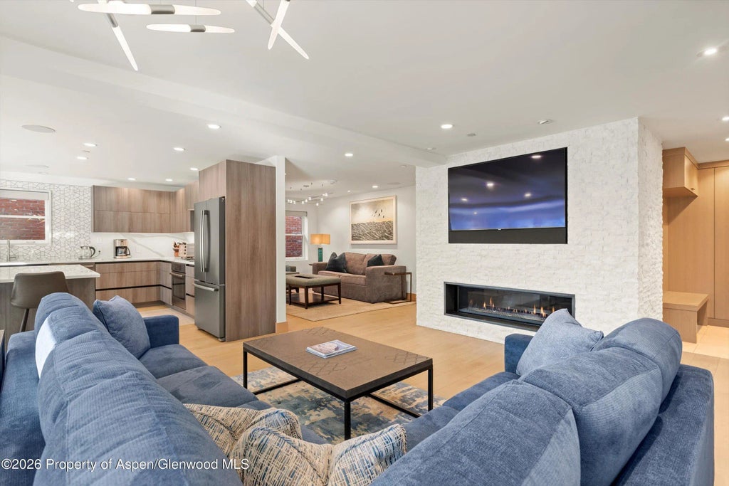 5 of 54 - 447 E Cooper Avenue 1, Aspen, CO