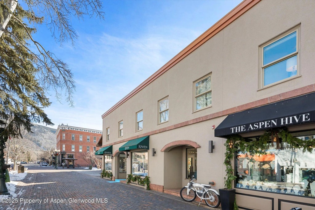 52 of 54 - 447 E Cooper Avenue 1, Aspen, CO