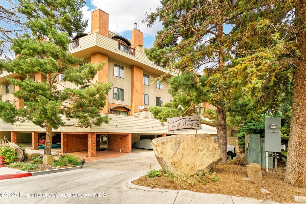 1 of 10 - 100 Midland Avenue 108, Basalt, CO