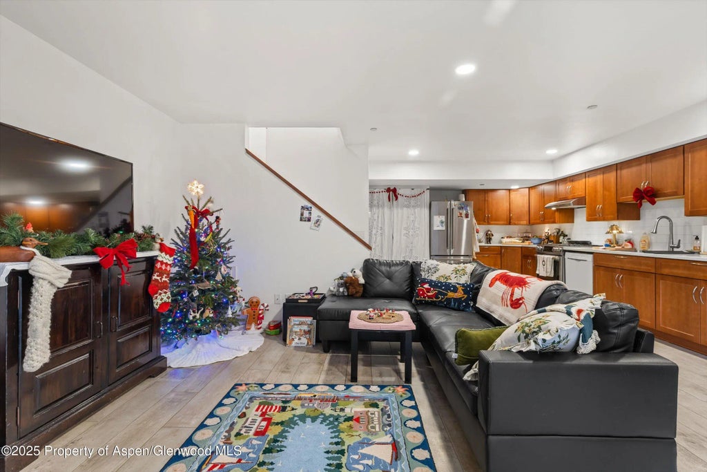 5 of 10 - 100 Midland Avenue 108, Basalt, CO