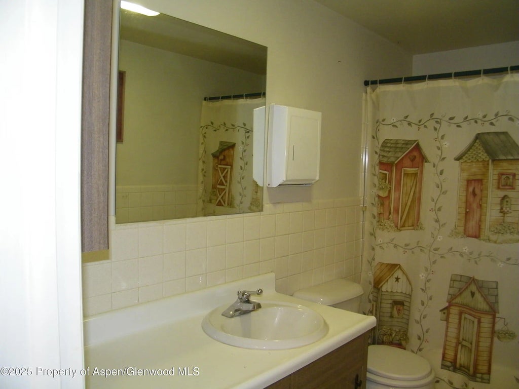 15 of 19 - 758 Railroad Avenue, Rifle, CO