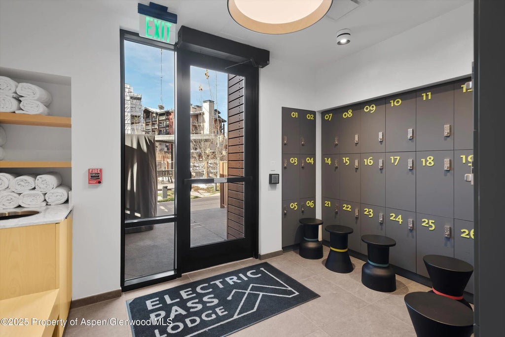 17 of 30 - 119 Wood Road 303, Snowmass Village, CO