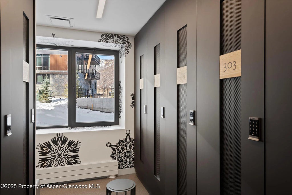 24 of 30 - 119 Wood Road 303, Snowmass Village, CO