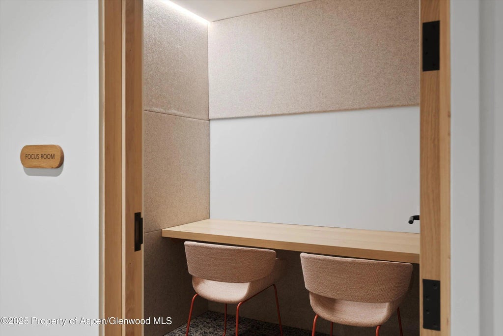 26 of 30 - 119 Wood Road 303, Snowmass Village, CO