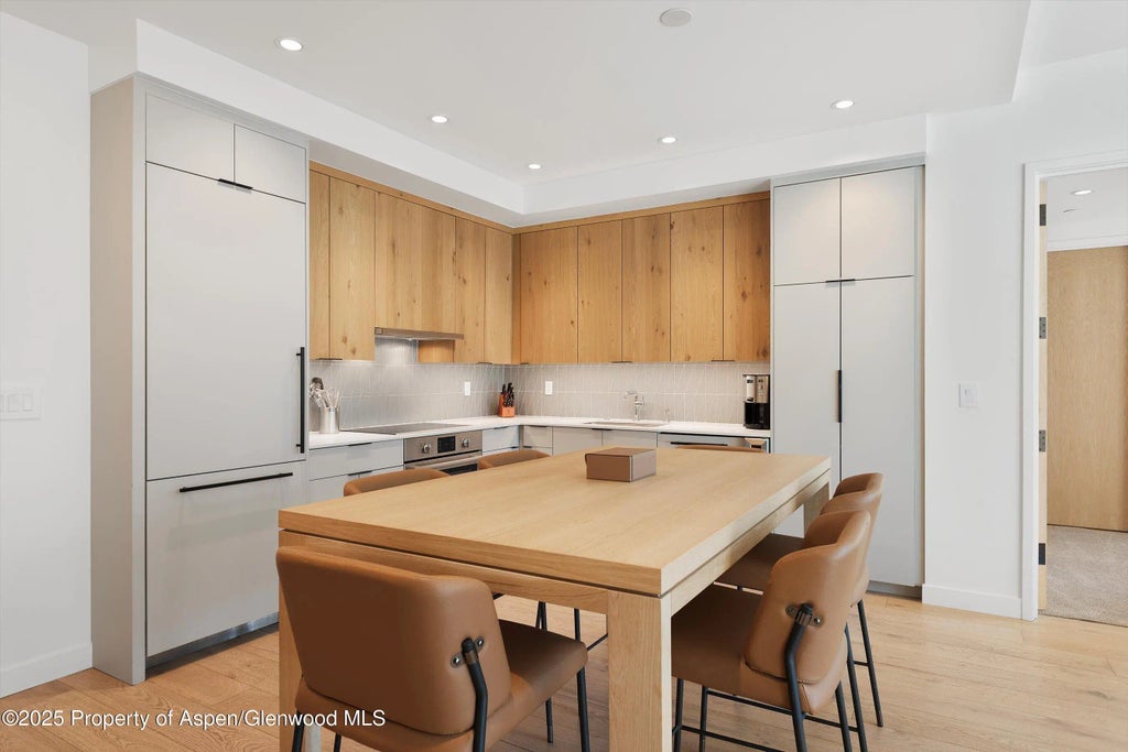 6 of 30 - 119 Wood Road 303, Snowmass Village, CO