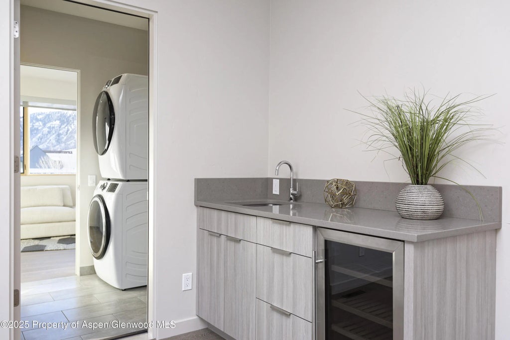 30 of 34 - 113 Valley Court, Basalt, CO